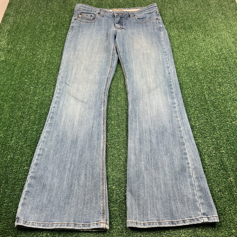 VTG‎ refuge. Jeans Women's Size 13 33x32" Blue Wash Flared Leg Stretch Denim Y2K